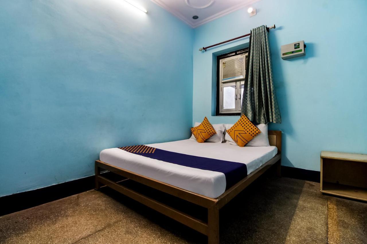 Spot On 40972 Hotel Gurubaksh Rāmpur Dış mekan fotoğraf