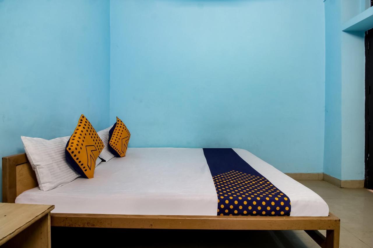 Spot On 40972 Hotel Gurubaksh Rāmpur Dış mekan fotoğraf